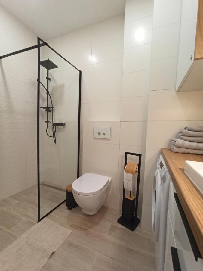 Apartament Wrzesnia II Apartman Kültér fotó
