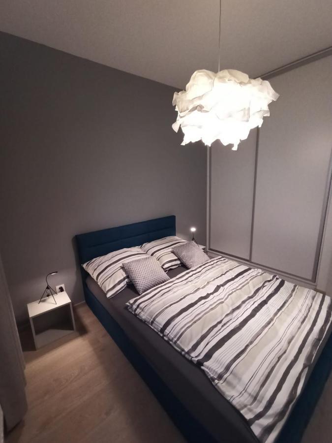 Apartament Wrzesnia II Apartman Kültér fotó